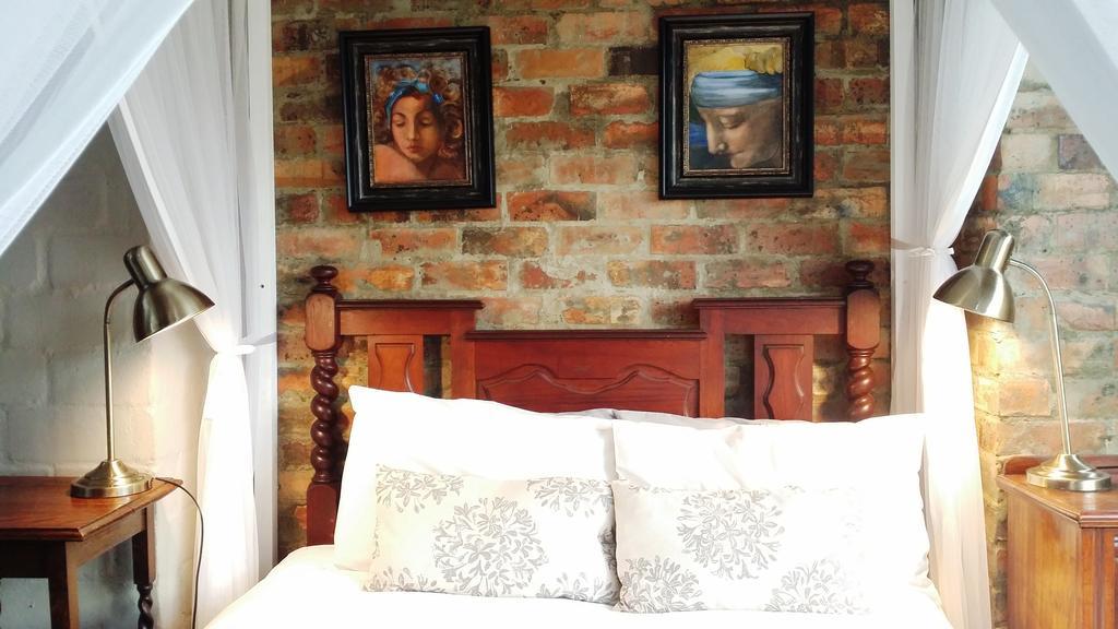 Hornbill House Self Catering Accommodation Hermanus Room photo