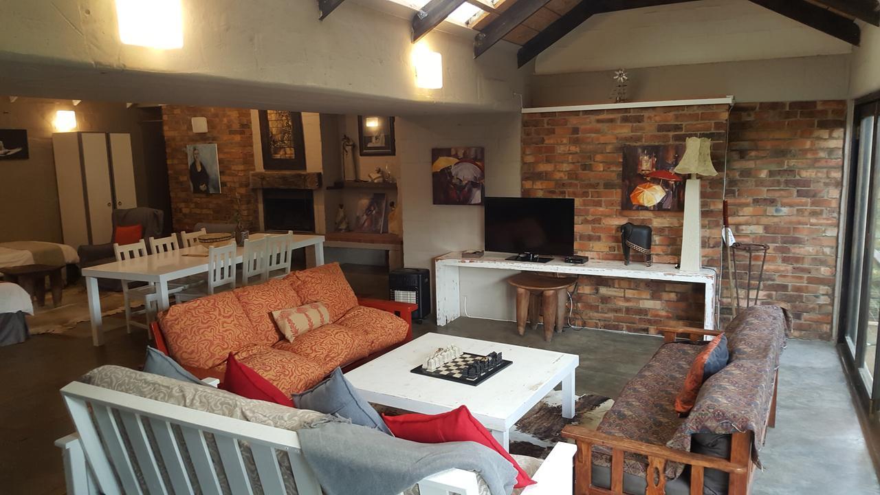 Hornbill House Self Catering Accommodation Hermanus Exterior photo