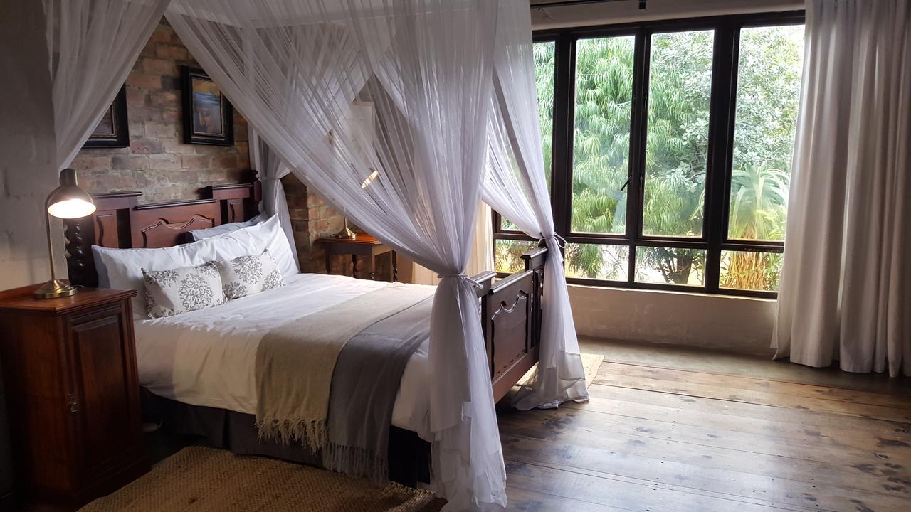 Hornbill House Self Catering Accommodation Hermanus Exterior photo