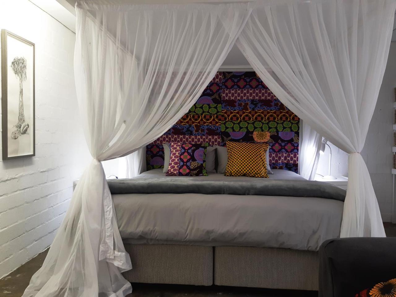 Hornbill House Self Catering Accommodation Hermanus Exterior photo