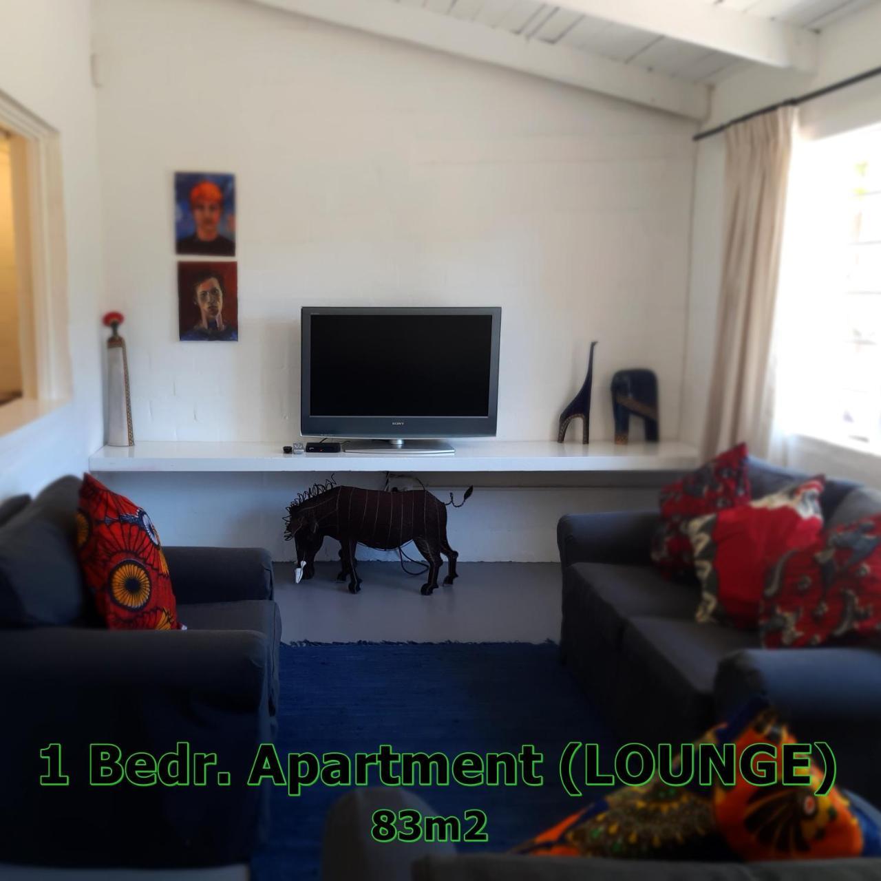 Hornbill House Self Catering Accommodation Hermanus Exterior photo