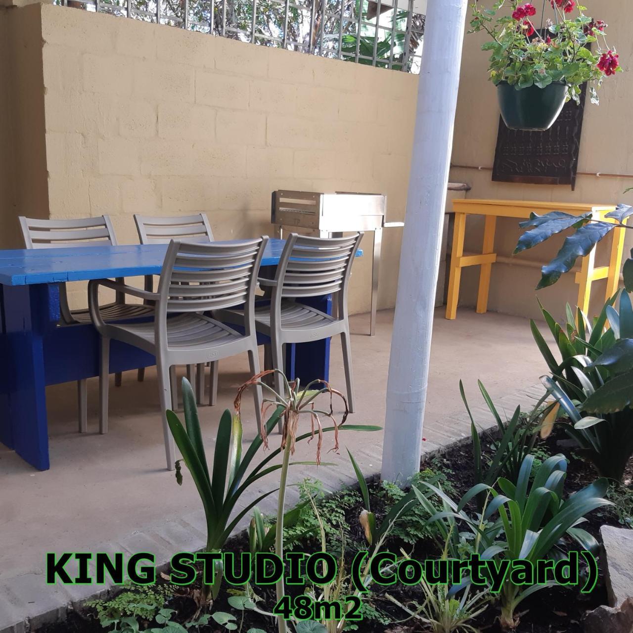 Hornbill House Self Catering Accommodation Hermanus Exterior photo